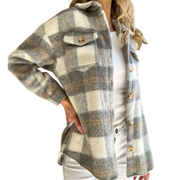 Vanilla Bay Neutral Plaid Button Down Brushed Fabric Shacket with Pockets - Picture 12 of 12